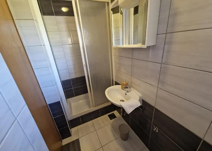 Apartman Simba Biograd Na Moru